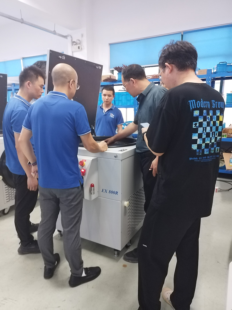On-site acceptance of a batch of customized large-capacity refrigerated centrifuges